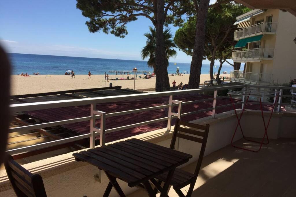 Apartamento Con Vistas Al Mar En Cambrils Exterior photo